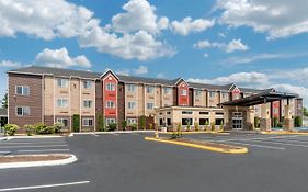 Auburn Travelodge Inn And Suites